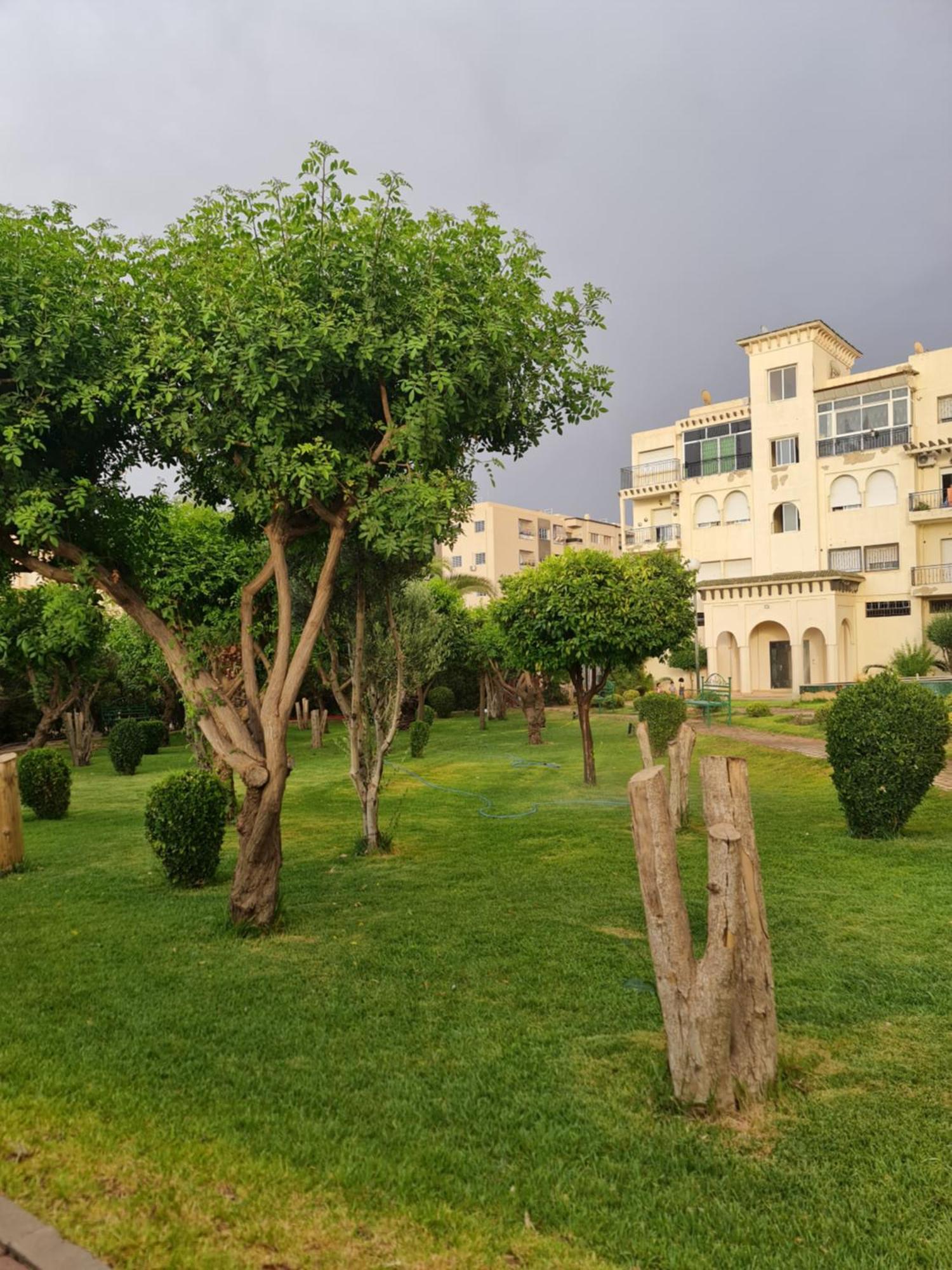 Fes Urban Apartment - Urban Elegance With Garden And Pool Access Esterno foto