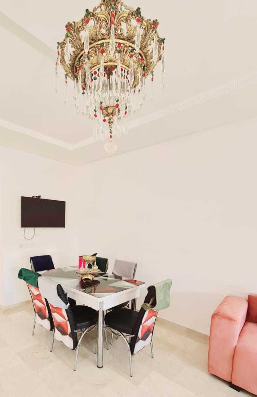 Fes Urban Apartment - Urban Elegance With Garden And Pool Access Esterno foto